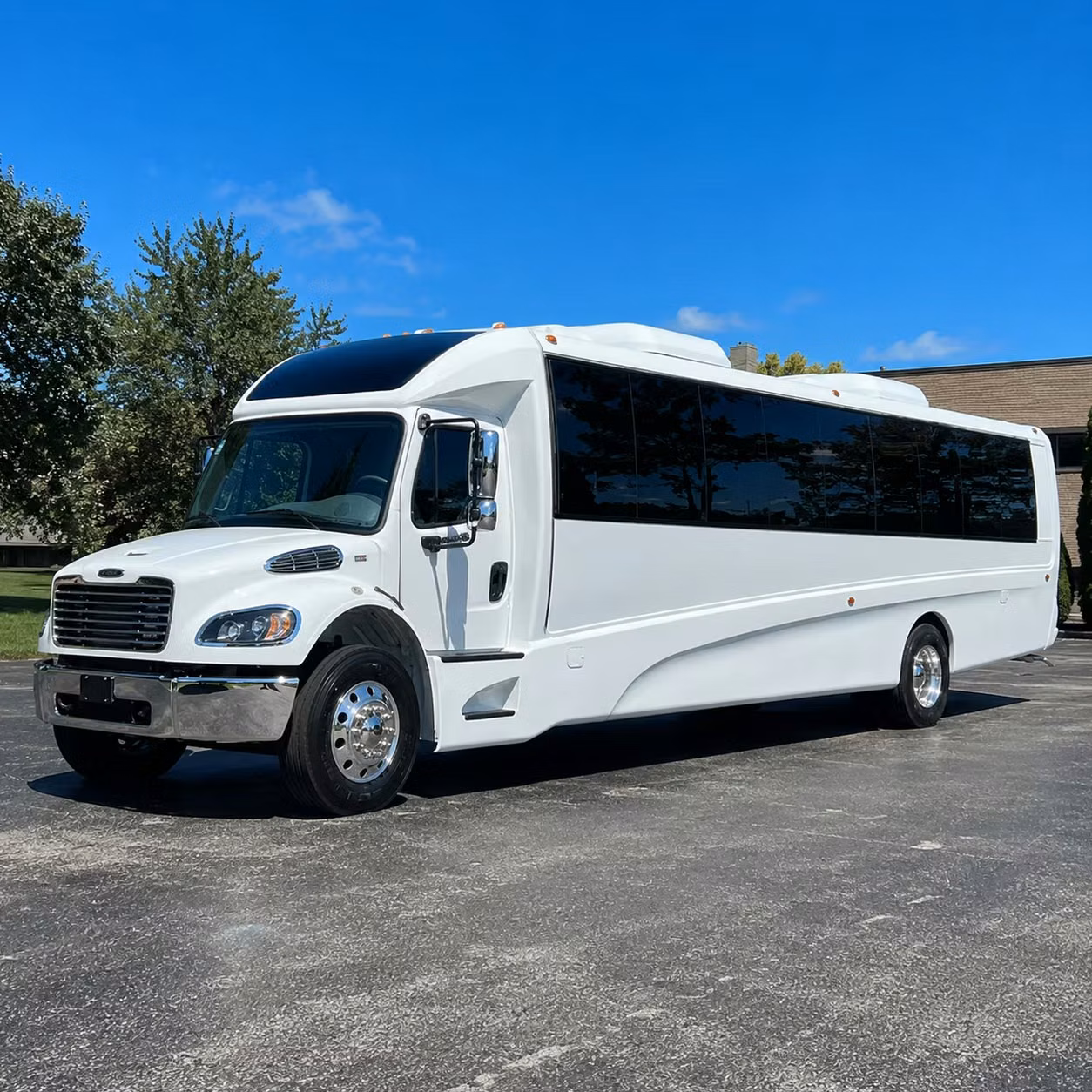 25 passenger minibus