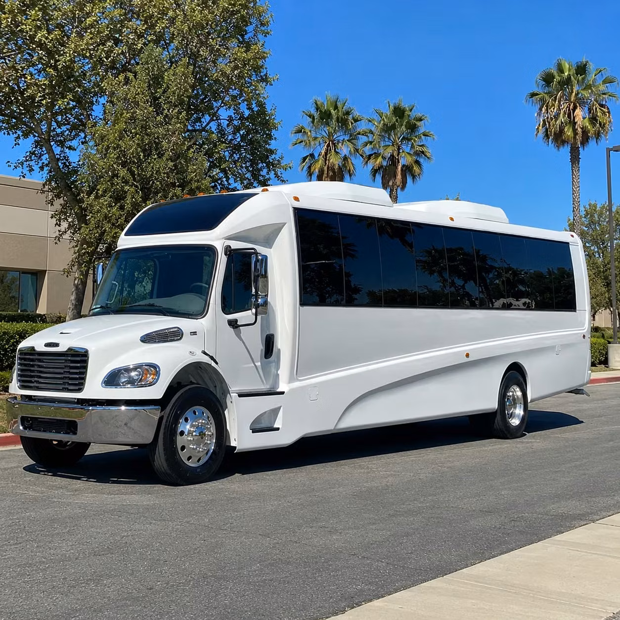 flagstaff 15 passenger minibus rental